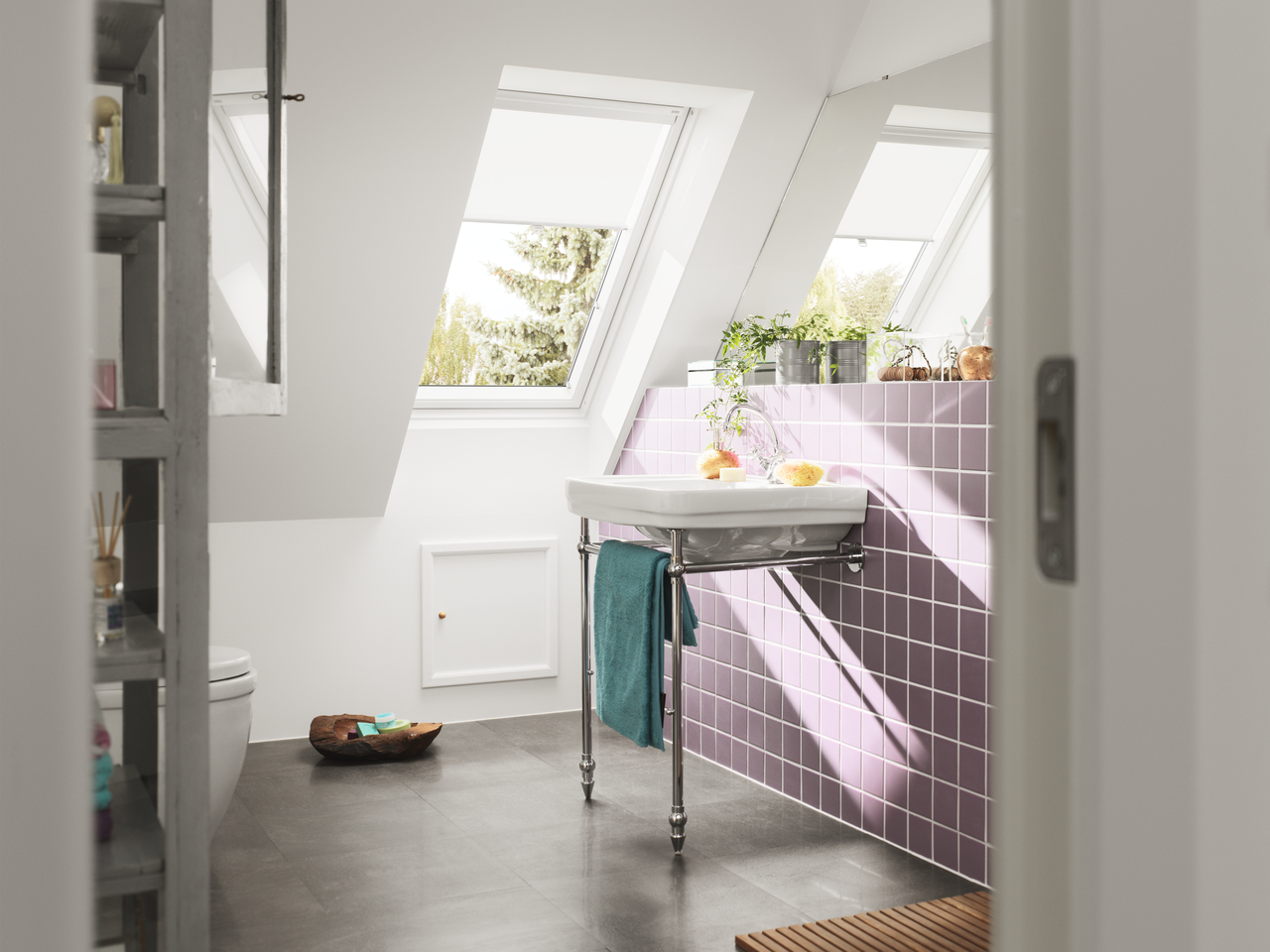 RHL - Rulou semi-transparent pentru ferestrele de mansarda VELUX