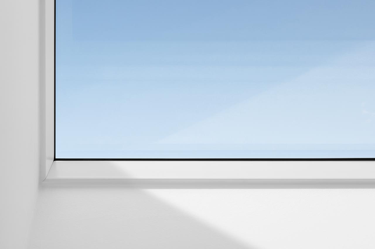 CFU, CVU, ISU 1093 - Ferestre VELUX pentru acoperis terasa cu protectie din sticla curbata