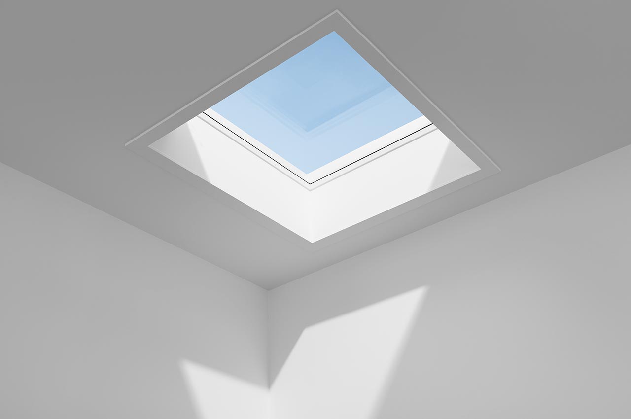 CFU, CVU, ISU 1093 - Ferestre VELUX pentru acoperis terasa cu protectie din sticla curbata