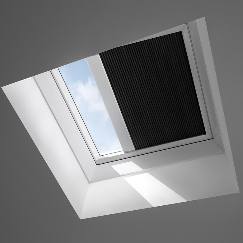 FMK, FSK - Rulou plisat opac, eficient energetic pentru fereastra pentru acoperis tip terasa