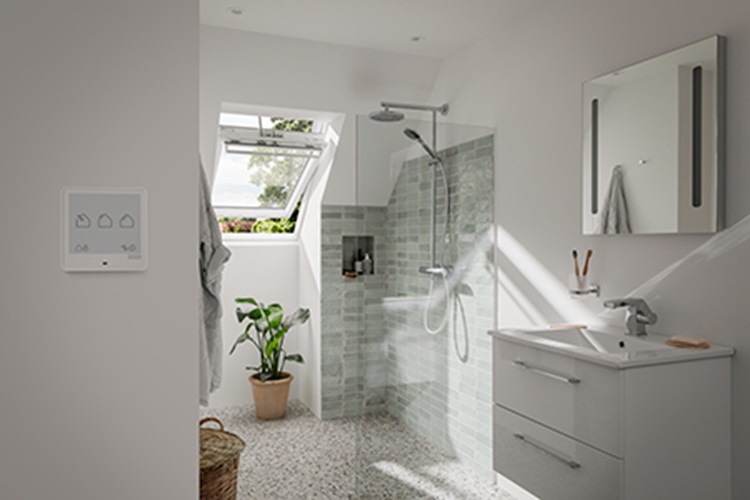 Sistem de control inteligent VELUX Touch KLR 300